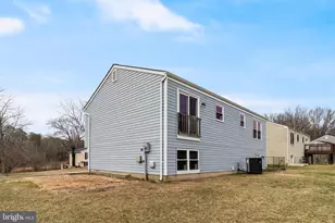 2221 Bridle Path Dr, Waldorf, MD 20601 - Photo 33