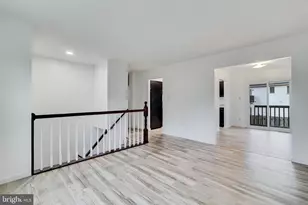 2221 Bridle Path Dr, Waldorf, MD 20601 - Photo 11