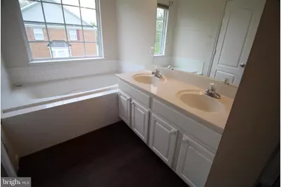 8484 Pattette Place, White Plains, MD 20695 - Photo 17