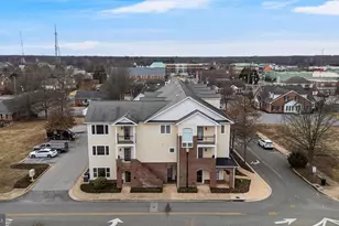 305 Centennial St, La Plata, MD 20646 - Photo 3