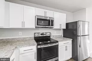 12 Willow Woods Dr, La Plata, MD 20646 - Photo 3