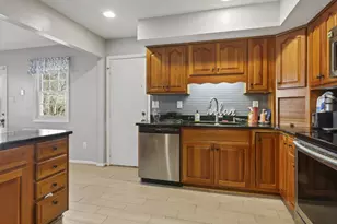 9230 Mimosa Dr, La Plata, MD 20646 - Photo 9