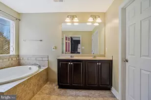 9792 Elmshorn Ct, Waldorf, MD 20603 - Photo 47