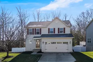 5141 Royal Birkdale Ave, Waldorf, MD 20602 - Photo 3