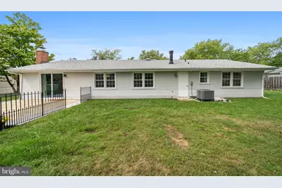 2106 Dennis Road, Waldorf, MD 20601 - Photo 13