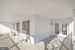 12630 Grosstown Rd, Hughesville, MD 20637 - Photo 7