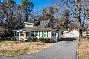 18323 Oakland Dr, Cobb Island, MD 20625 - Photo 1