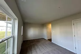 10965 Barnard Pl, White Plains, MD 20695 - Photo 5