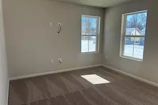 10996 Barnard Pl, White Plains, MD 20695 - Photo 7