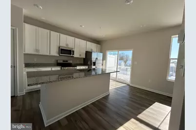 10996 Barnard Place, White Plains, MD 20695 - Photo 5