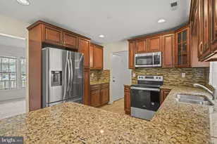 5111 Jumprock Ct, Waldorf, MD 20603 - Photo 13