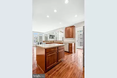 8749 Bancroft Drive, Waldorf, MD 20603 - Photo 19