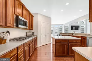 8749 Bancroft Dr, Waldorf, MD 20603 - Photo 23