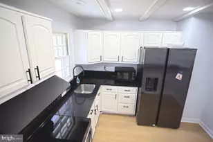 9 Wicklow Ct, Waldorf, MD 20602 - Photo 5