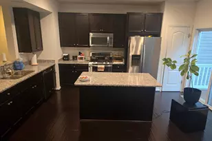 12298 Sandstone St, Waldorf, MD 20601 - Photo 3