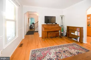 8555 Ridge Ct, Waldorf, MD 20603 - Photo 5