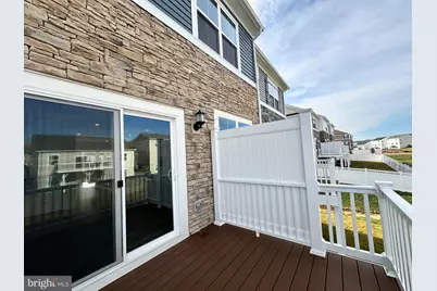 10969 Barnard Place, White Plains, MD 20695 - Photo 9