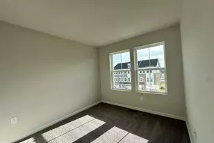 10990 Barnard Pl, White Plains, MD 20695 - Photo 13