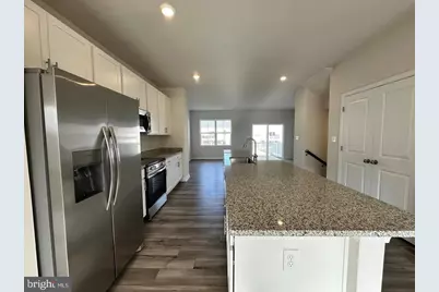 10990 Barnard Place, White Plains, MD 20695 - Photo 9