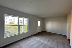 10990 Barnard Pl, White Plains, MD 20695 - Photo 19