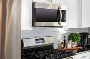 10970 Barnard Pl, White Plains, MD 20695 - Photo 7