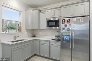 11101 Applecross Ct, White Plains, MD 20695 - Photo 17