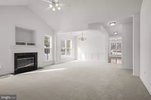 270 Williamsburg Cir, La Plata, MD 20646 - Photo 7