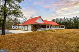 10049 Meleen Dr, Faulkner, MD 20632 - Photo 1