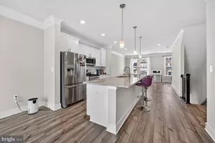 11504 Mary Shelley Pl, White Plains, MD 20695 - Photo 3