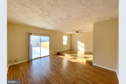 908 Sycamore, La Plata, MD 20646 - Photo 3