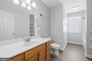 6890 Annapolis Woods Rd, La Plata, MD 20646 - Photo 19