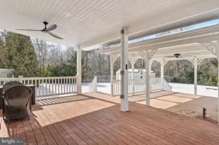 2525 Green Pine Ct, Waldorf, MD 20601 - Photo 33