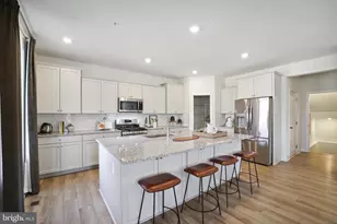 5442 Newport Cir, White Plains, MD 20695 - Photo 7