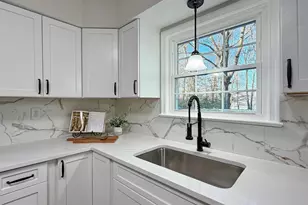 6887 Kangaroo Dr, Waldorf, MD 20603 - Photo 17