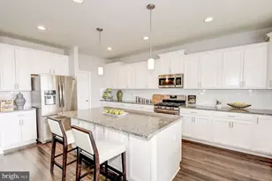 5446 Newport Cir, White Plains, MD 20695 - Photo 33