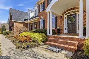 8715 Hill Spring Dr, La Plata, MD 20646 - Photo 5