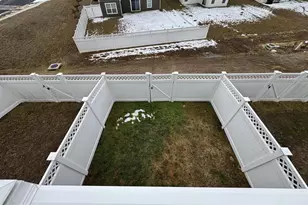 11716 Emily Dickinson Pl, White Plains, MD 20695 - Photo 43