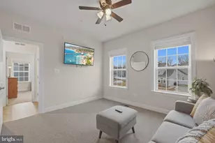 3723 Solidarity Cir, Waldorf, MD 20603 - Photo 31