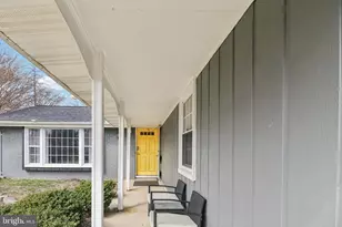 2709 Pinewood Dr, Waldorf, MD 20601 - Photo 11