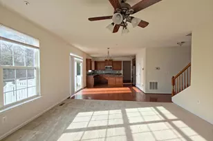 6565 Cluster Pine Ct, Waldorf, MD 20603 - Photo 7