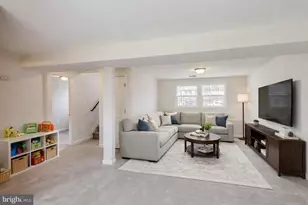 527 Garner Ave, Waldorf, MD 20602 - Photo 17