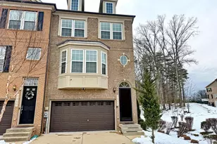 2801 Golden Gate Ct, Waldorf, MD 20601 - Photo 3
