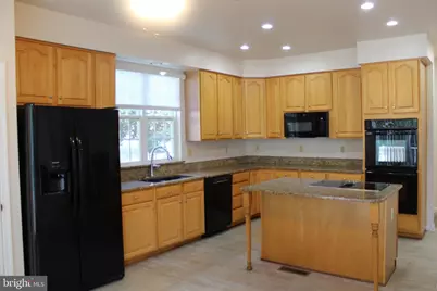 10111 Astill Court, Waldorf, MD 20603 - Photo 9