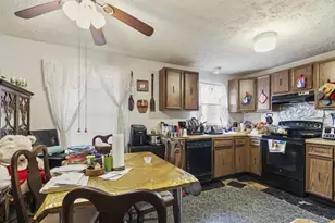 2123 Fairchild Ct, Waldorf, MD 20602 - Photo 5