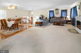 9614 Charles Ct, La Plata, MD 20646 - Photo 7