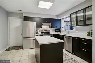 112 Huckleberry Dr, La Plata, MD 20646 - Photo 9