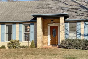 1020 Suffolk Dr, La Plata, MD 20646 - Photo 5