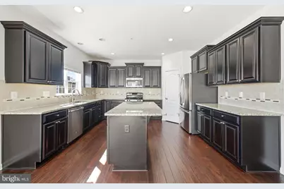 11167 Saint Christopher Drive, White Plains, MD 20695 - Photo 3