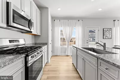 11175 Conway Place, White Plains, MD 20695 - Photo 13