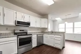 6119 Gray Wolf Ct, Waldorf, MD 20603 - Photo 5